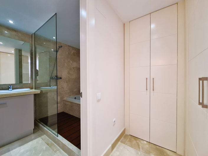 Image No.33-3 Bed Apartment for sale