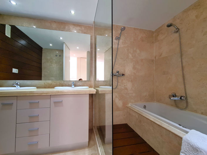 Image No.34-3 Bed Apartment for sale