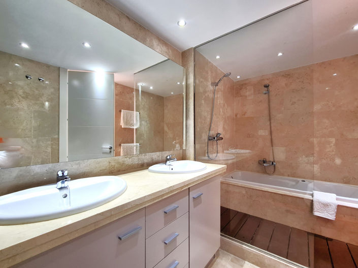 Image No.5-3 Bed Apartment for sale