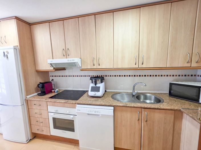 Image No.12-2 Bed Apartment for sale