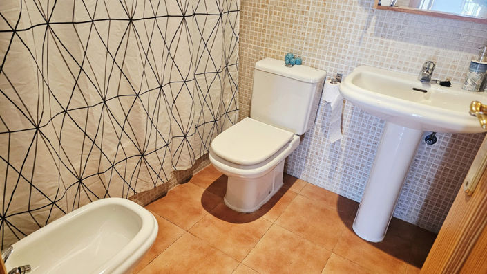 Image No.22-2 Bed Duplex for sale