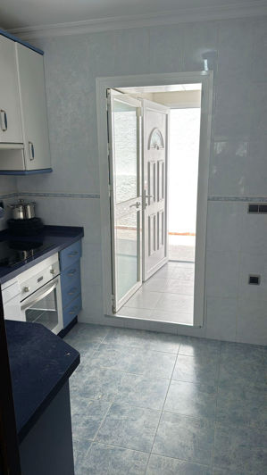 Image No.19-3 Bed House for sale
