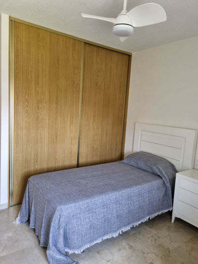 Image No.29-3 Bed Townhouse for sale