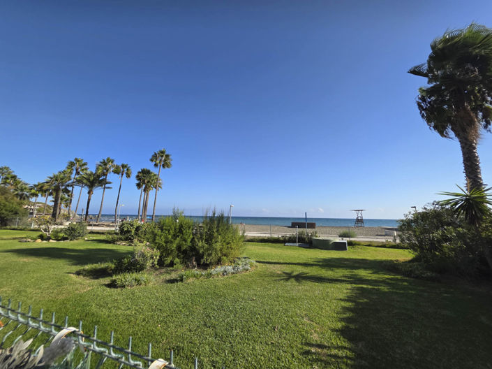 Image No.42-1 Bed Property for sale