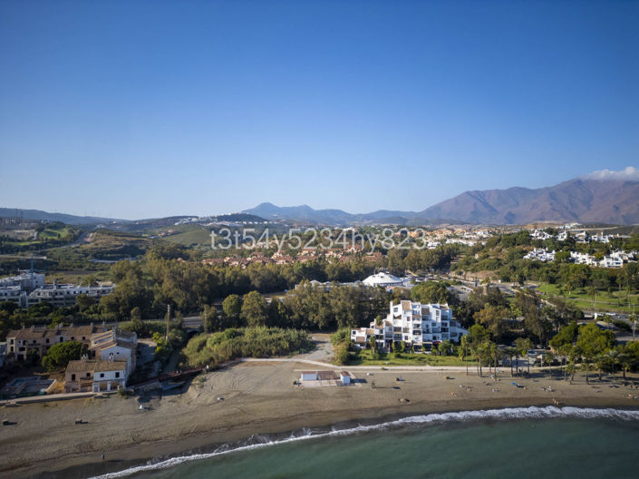 Image No.45-1 Bed Property for sale