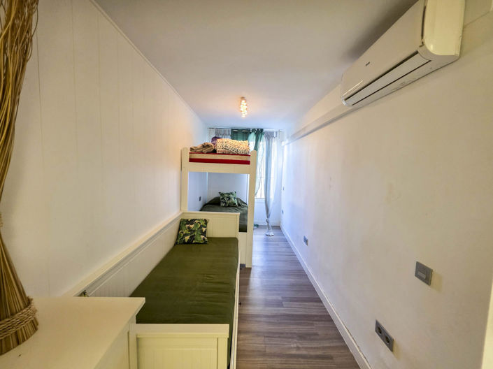 Image No.7-1 Bed Property for sale