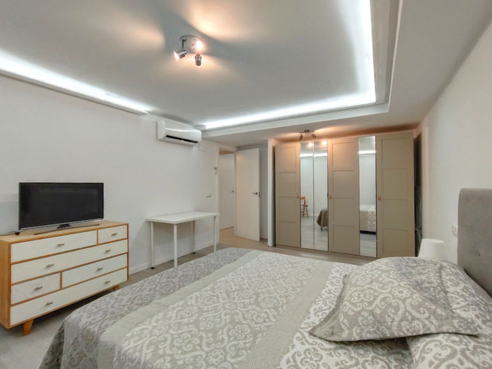 Image No.46-4 Bed House for sale