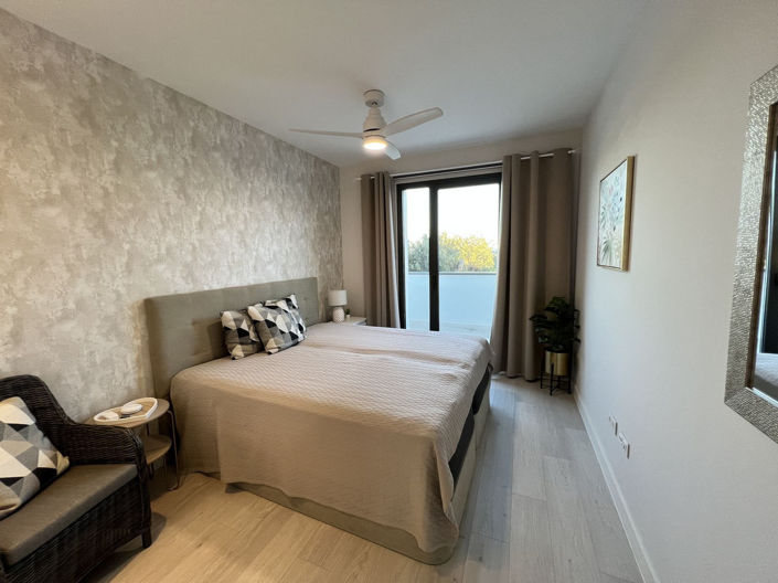 Image No.13-3 Bed House for sale