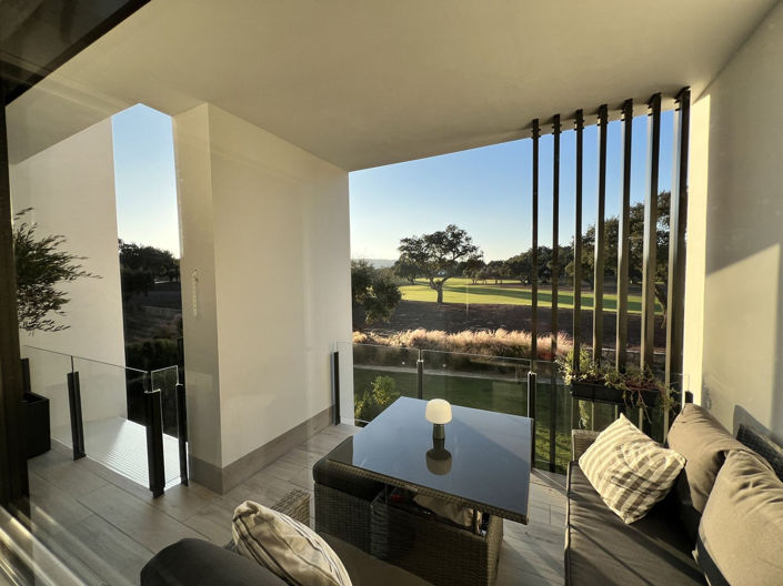 Image No.14-3 Bed House for sale