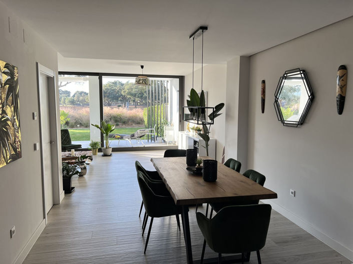 Image No.7-3 Bed House for sale