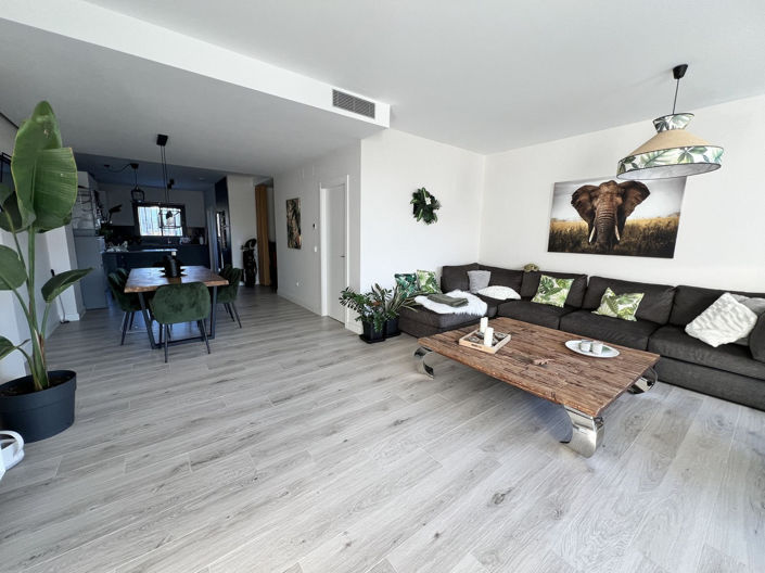 Image No.8-3 Bed House for sale