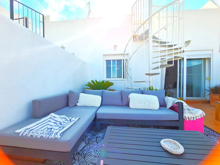 Image No.14-2 Bed Property for sale