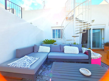 b98le8d7m9k3degpefzhs0lif8u4xzvzhwxtmggyekxx9