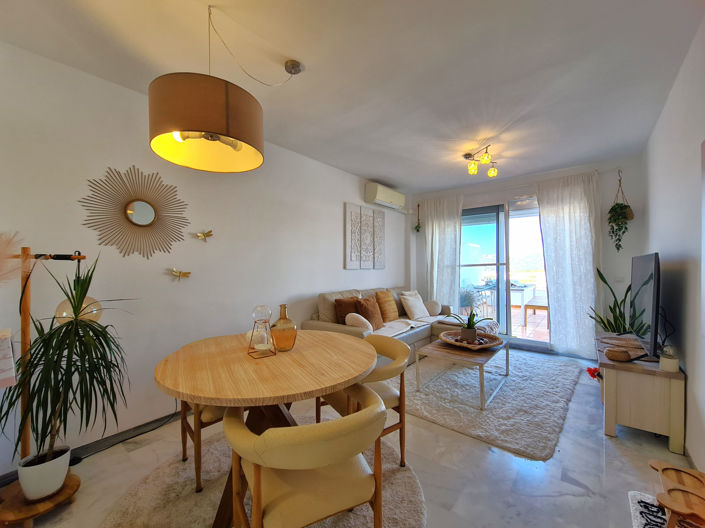 Image No.19-2 Bed Property for sale