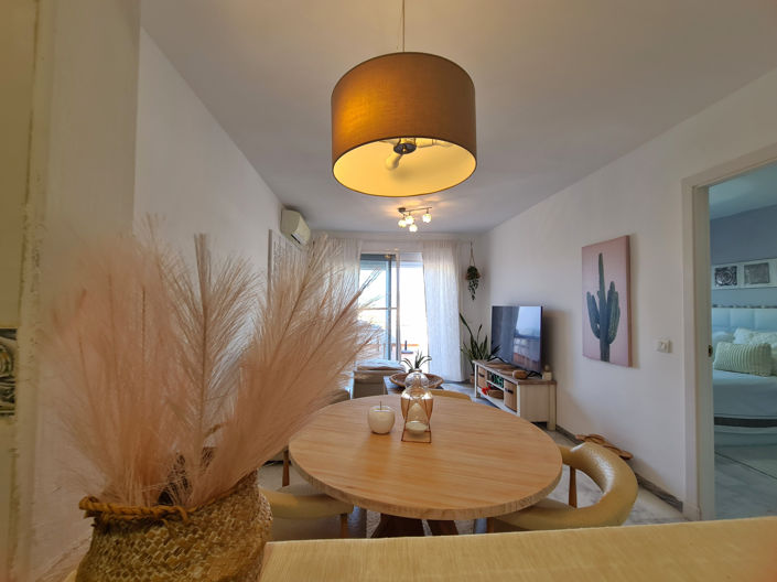 Image No.20-2 Bed Property for sale