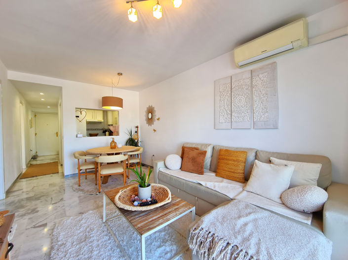 Image No.22-2 Bed Property for sale