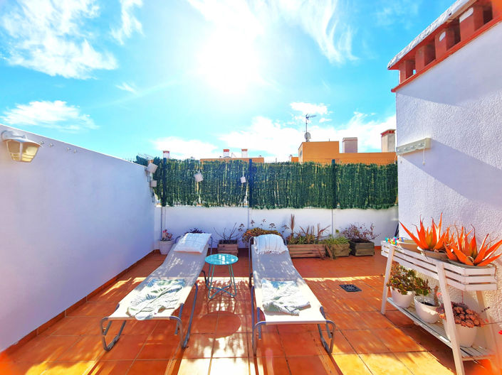 Image No.3-2 Bed Property for sale