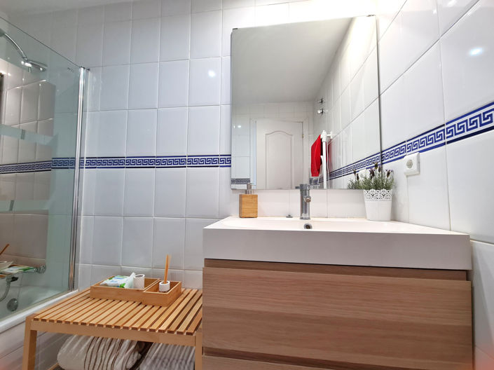 Image No.41-2 Bed Property for sale