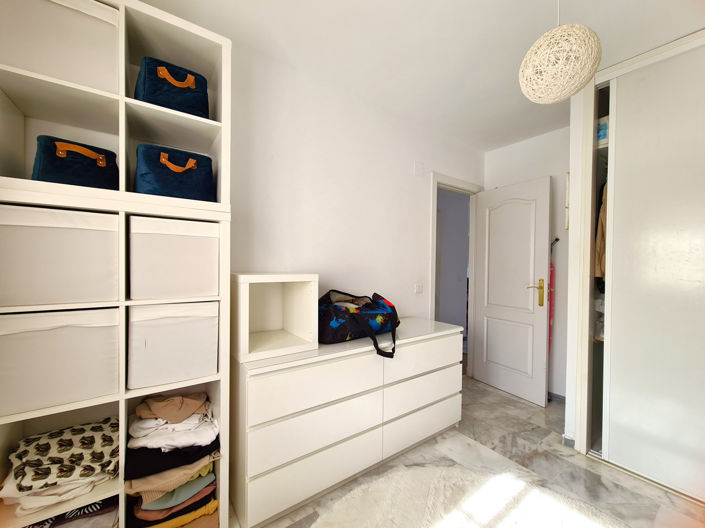 Image No.44-2 Bed Property for sale