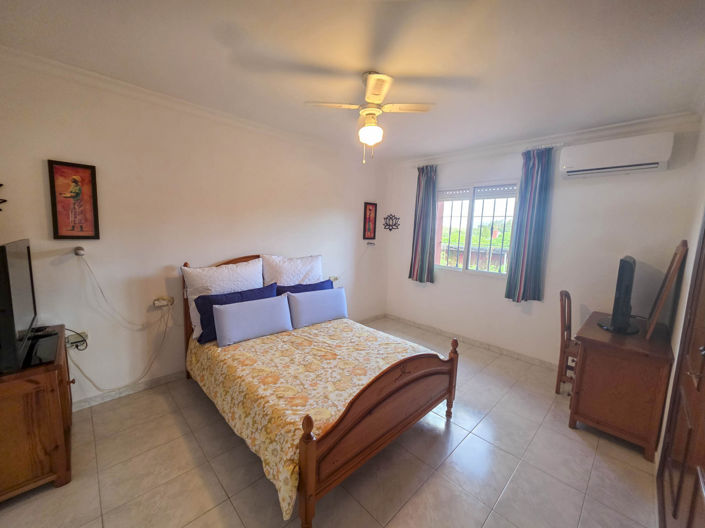 Image No.13-4 Bed Villa for sale