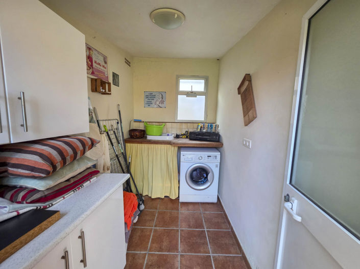 Image No.35-4 Bed Villa for sale