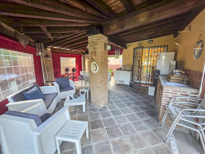 Image No.4-4 Bed Villa for sale