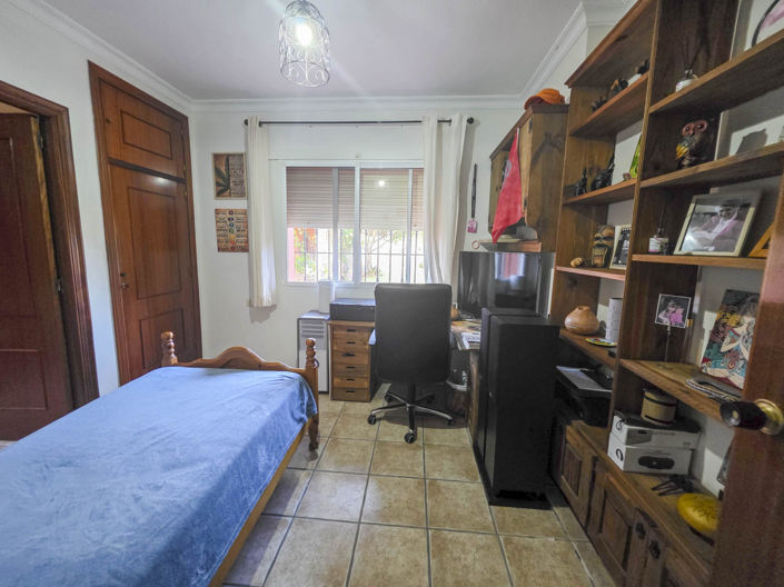 Image No.40-4 Bed Villa for sale