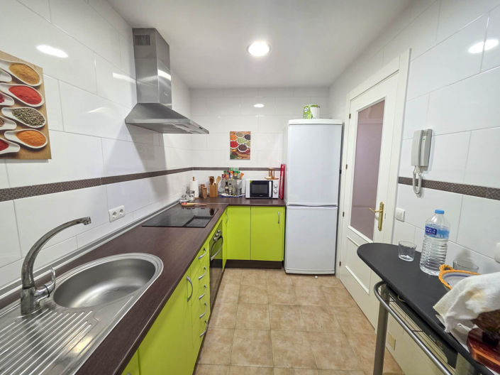 Image No.30-3 Bed Apartment for sale