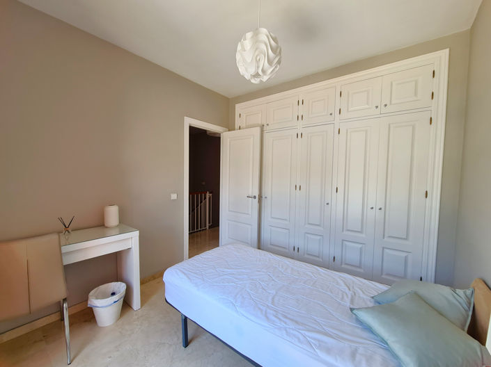 Image No.35-3 Bed Townhouse for sale