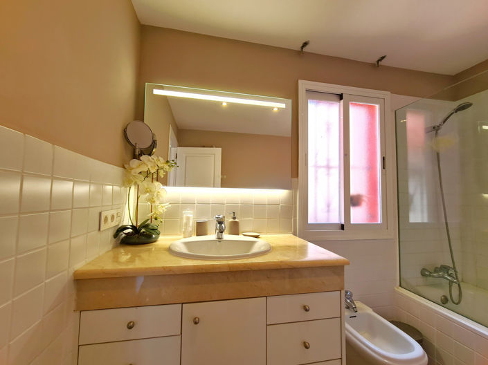 Image No.6-3 Bed Townhouse for sale