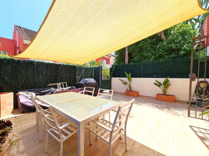 Image No.8-3 Bed Townhouse for sale