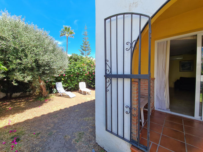 Image No.10-3 Bed House for sale