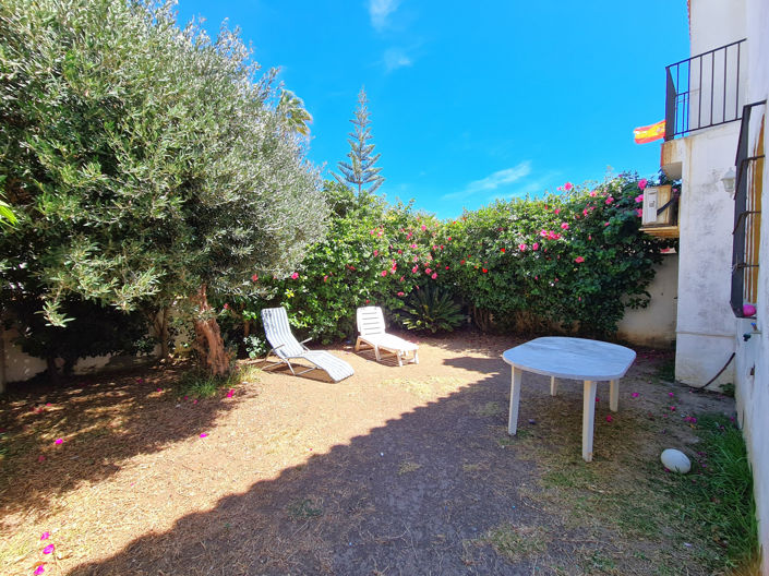 Image No.11-3 Bed House for sale