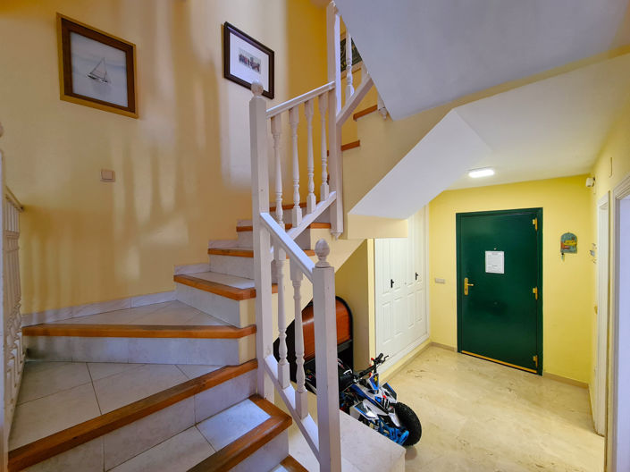 Image No.20-3 Bed House for sale