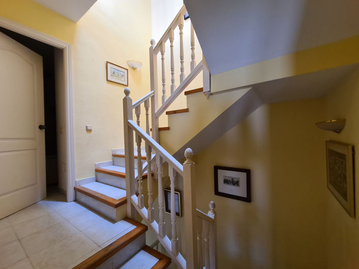 Image No.28-3 Bed House for sale