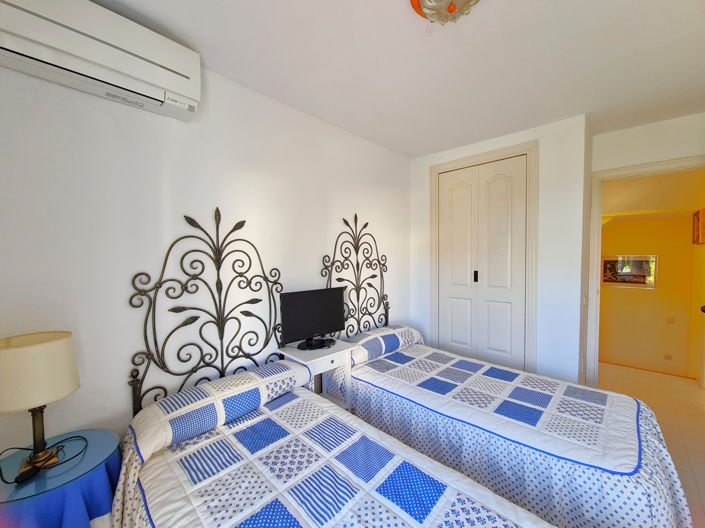 Image No.44-3 Bed House for sale