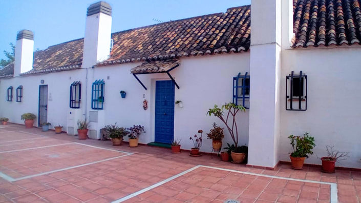 Image No.1-2 Bed Townhouse for sale
