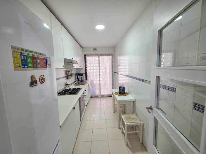 Image No.17-2 Bed Apartment for sale