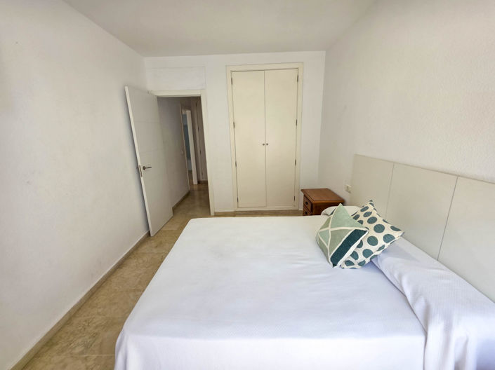 Image No.23-2 Bed Apartment for sale