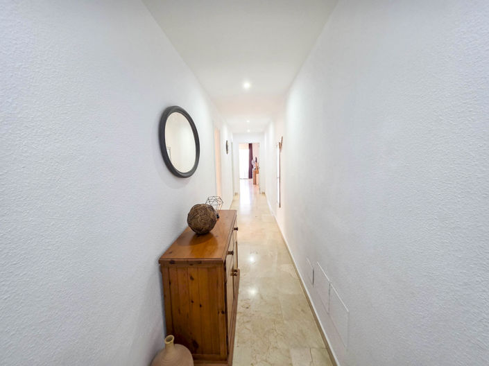 Image No.27-2 Bed Apartment for sale