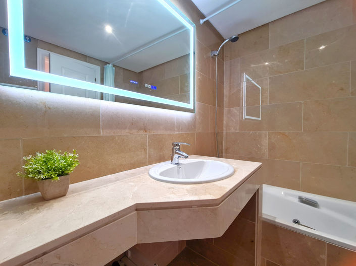 Image No.46-2 Bed Apartment for sale