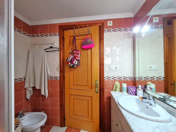 Image No.16-3 Bed Apartment for sale