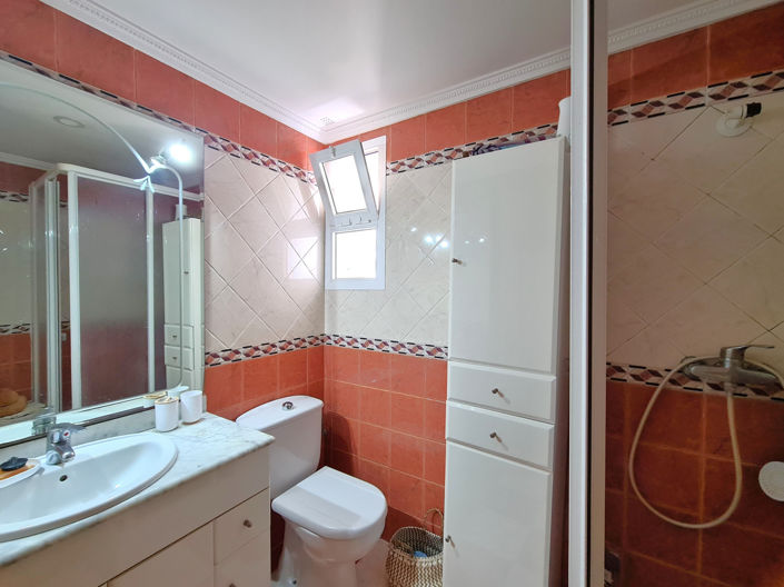 Image No.17-3 Bed Apartment for sale