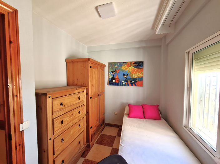 Image No.24-3 Bed Apartment for sale