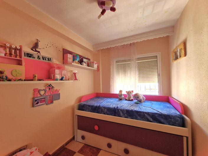 Image No.25-3 Bed Apartment for sale