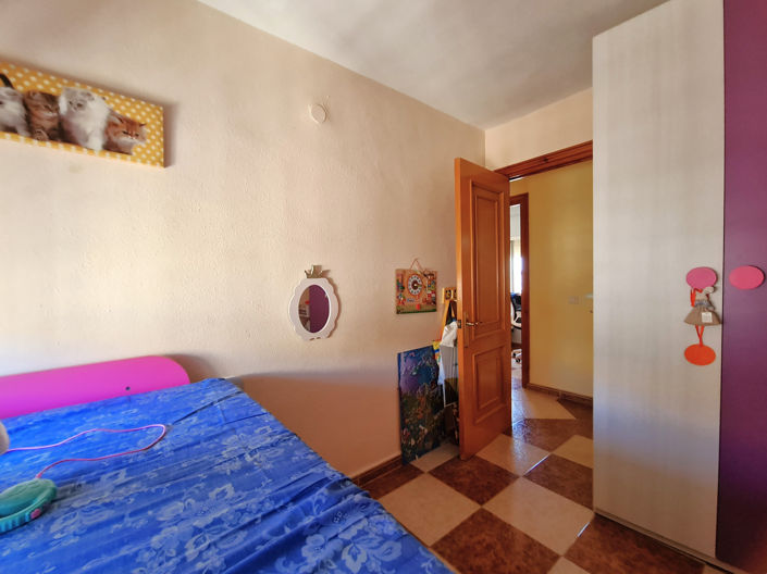 Image No.27-3 Bed Apartment for sale