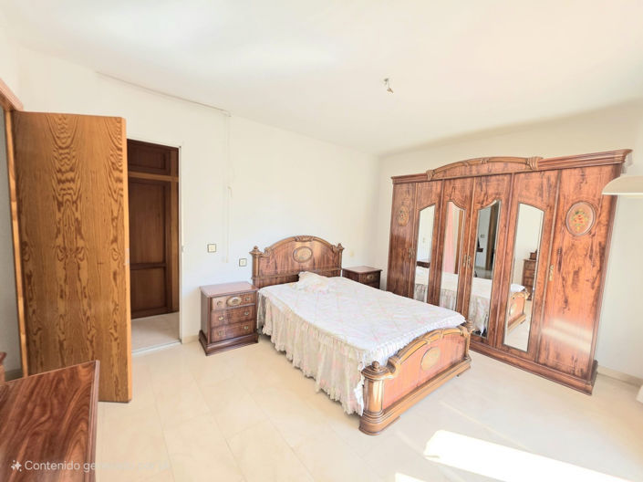 Image No.6-3 Bed Duplex for sale