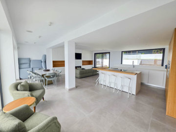 b98le8d7m9k3degpefzhs0lif8u4xzvzhwxtmggyekxx9