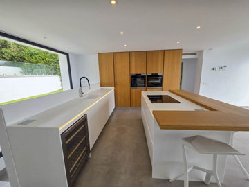 b98le8d7m9k3degpefzhs0lif8u4xzvzhwxtmggyekxx9