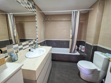 b98le8d7m9k3degpefzhs0lif8u4xzvzhwxtmggyekxx9